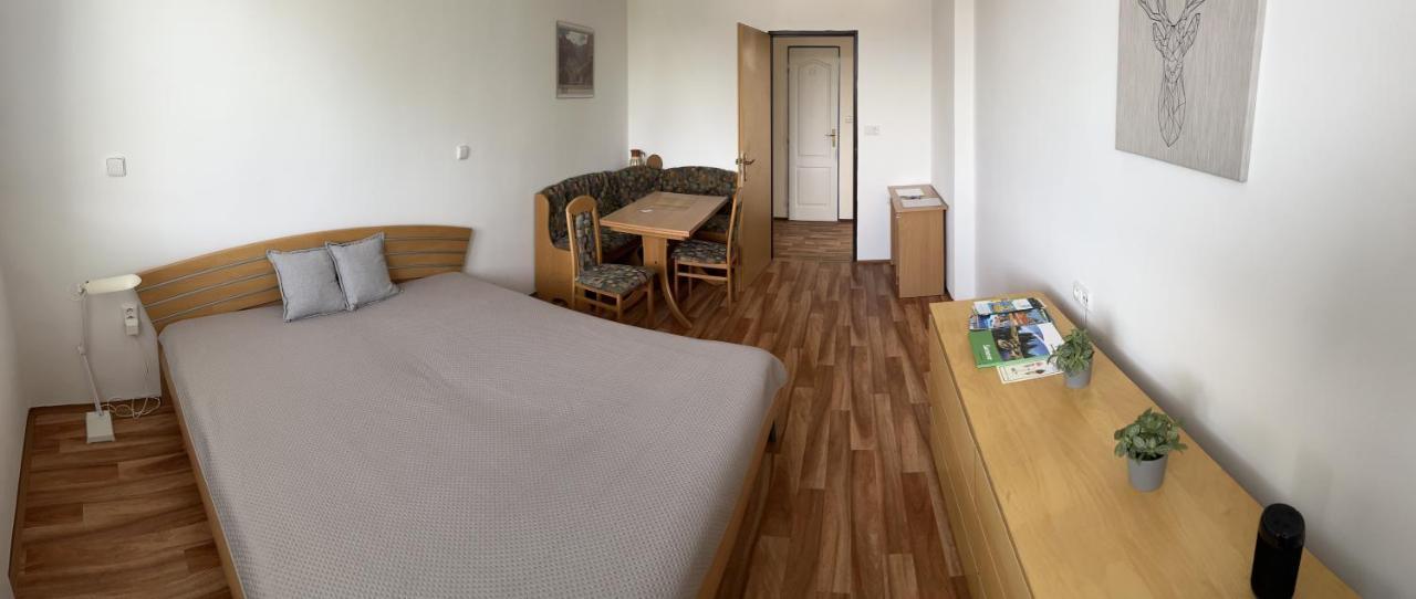 Apartman Strazny Exterior foto